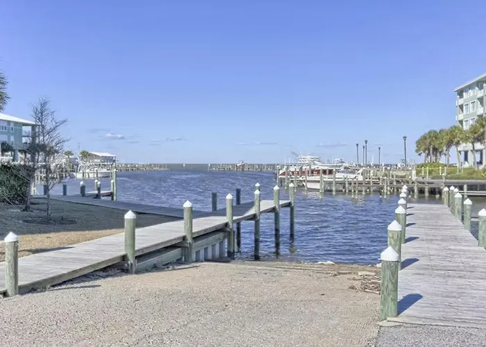 Navy Cove Harbor 1306 Gulf Shores