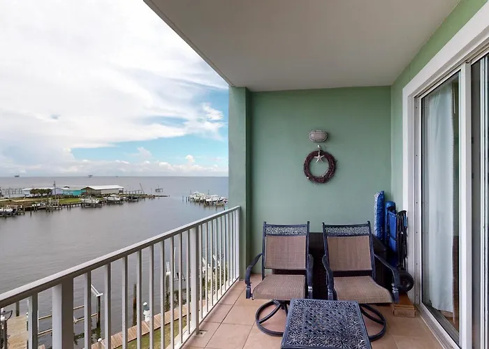 Apartment Navy Cove Harbor 1306 *